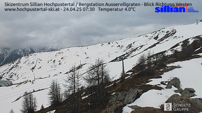 Skizentrum Sillian Hochpustertal / Bergstation Außervillgraten / Blick Richtung Westen